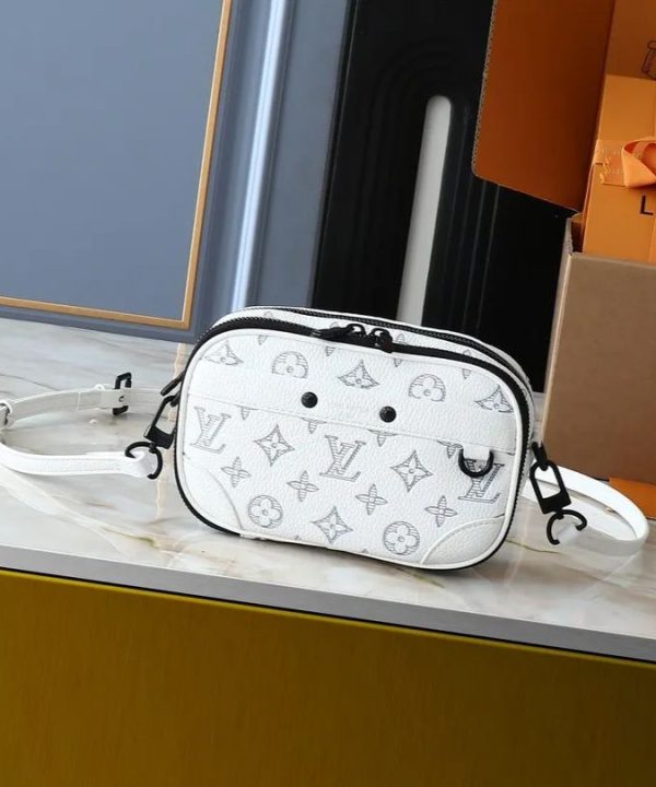 imageName1742384995519