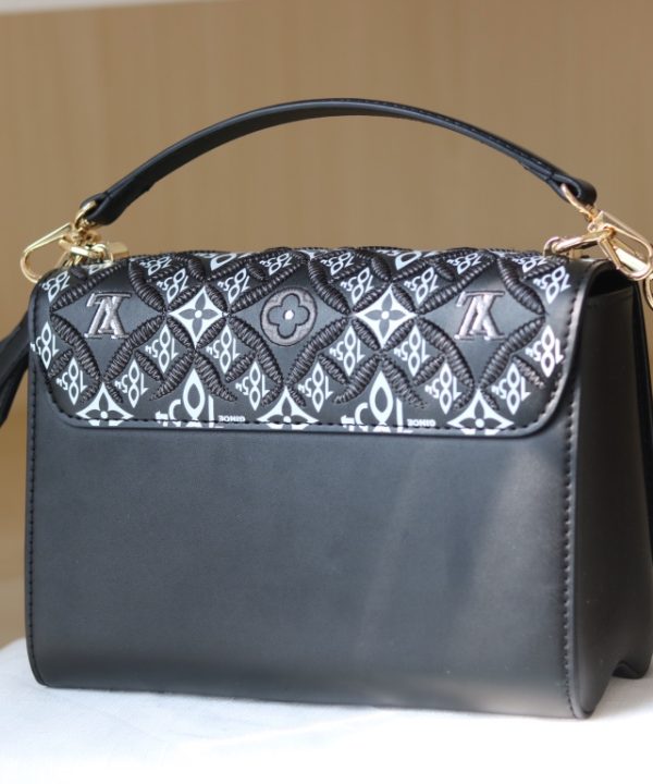 wsxc1675199221469-4-1