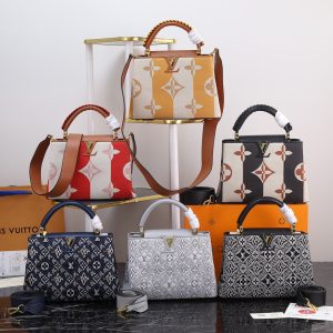【Louis Vuitton バッグ】 Capucines -27X18X10CM