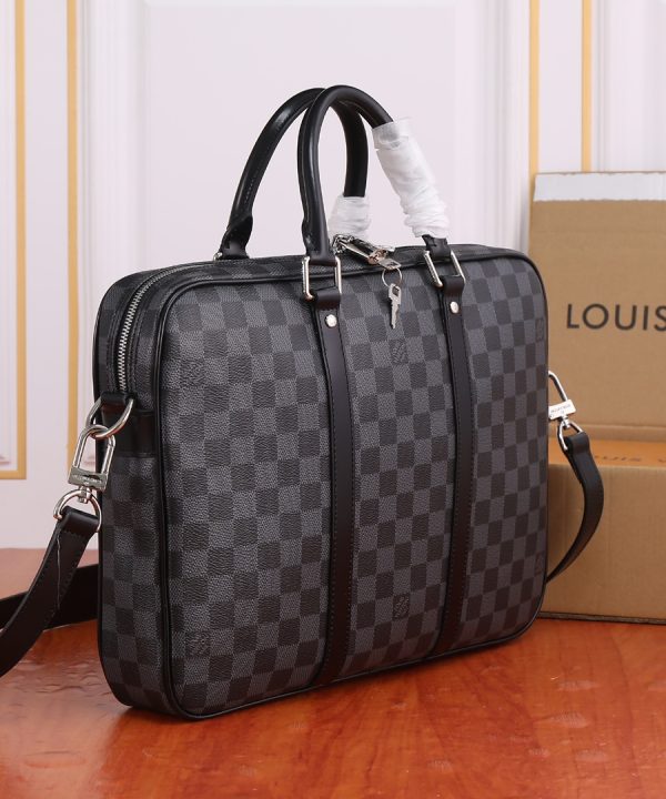 wsxc1677517046806-2-1