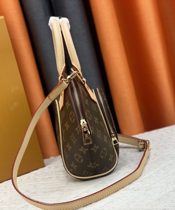 wsxc1709214118256-2-1